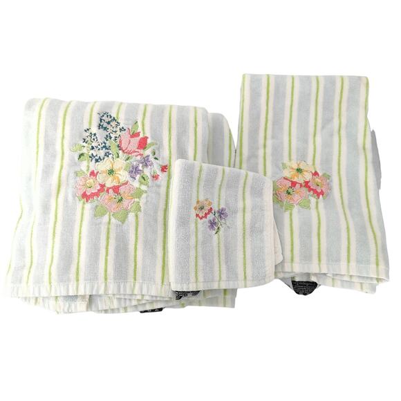 Longaberger Mixed Bouquet Floral Embroidery Blue Green Stripe Bath Towel 5 Set - Picture 1 of 5